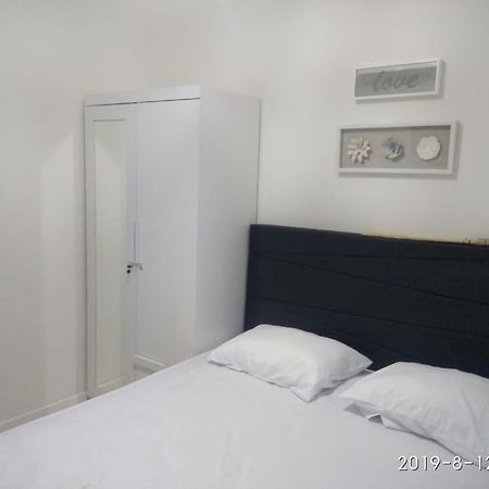 Vida View Apartement, Tower Asthon Unit 20 P Makasar Zewnętrze zdjęcie